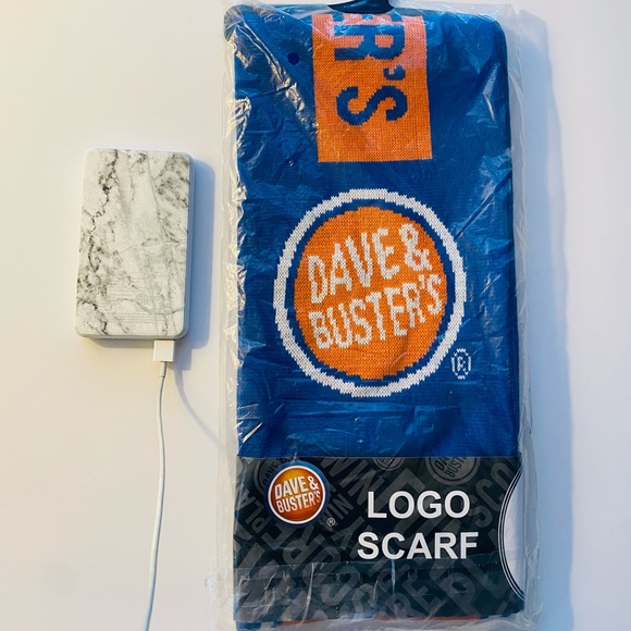 NWT Dave & Busters Logo Scarf Limited Edition Release No Flaws Ships Fast - Picture 2 of 3